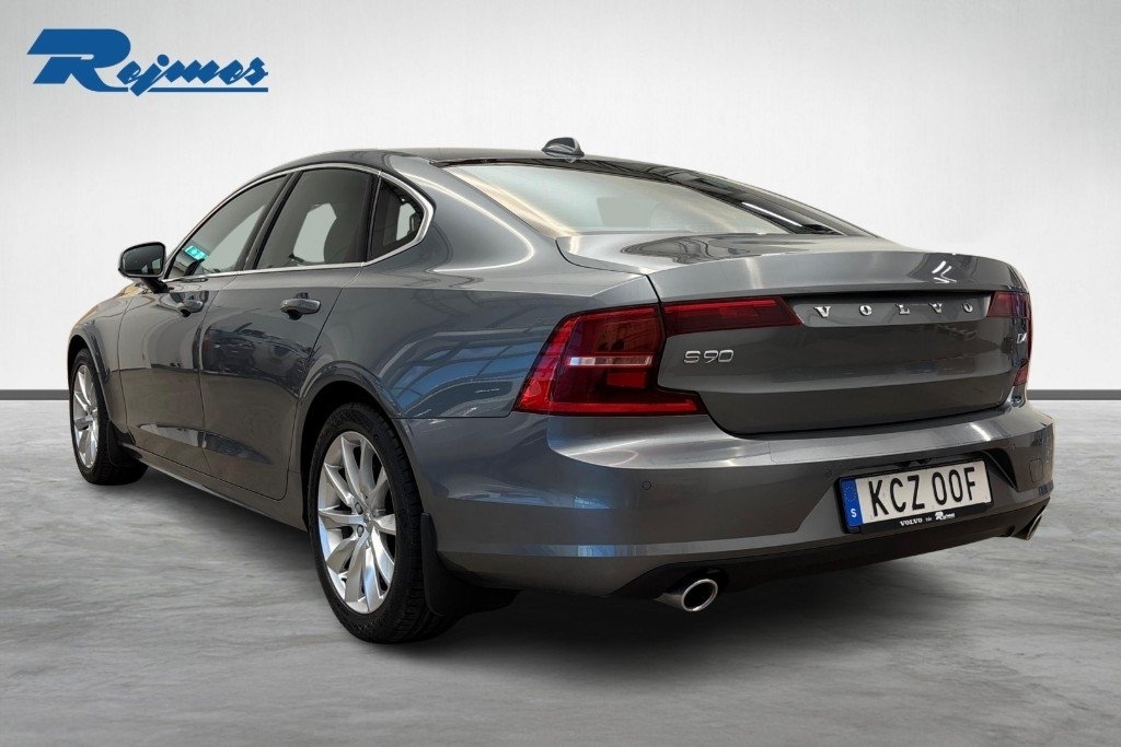 Volvo S90 D4 Momentum Advanced Edition 2020, bild 3/10