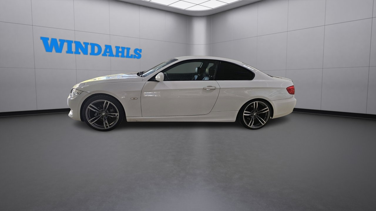 BMW 320 2010, bild 4/5