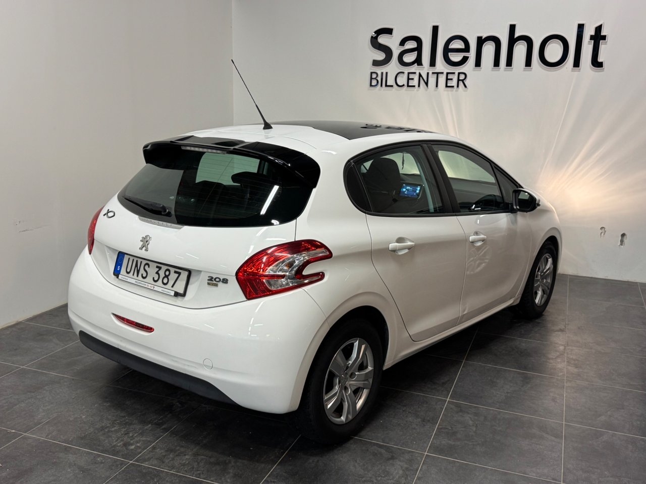 Peugeot 208 1.2 82 2014, bild 6/10