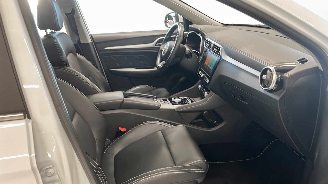 MG ZS EV Luxury 2021, bild 3/10