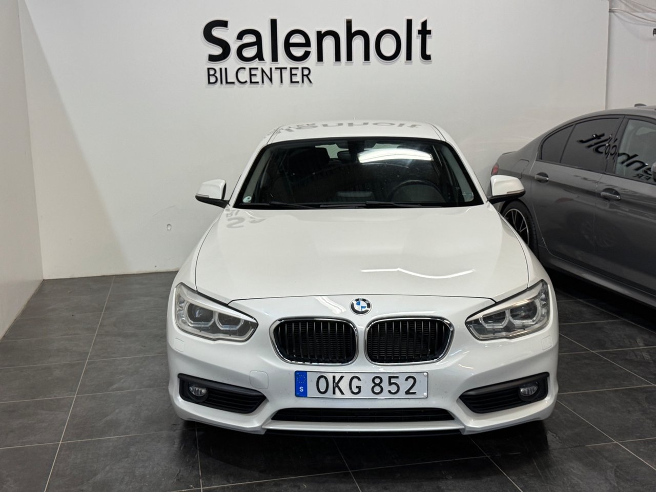 BMW 118i Advantage 2017, bild 2/10