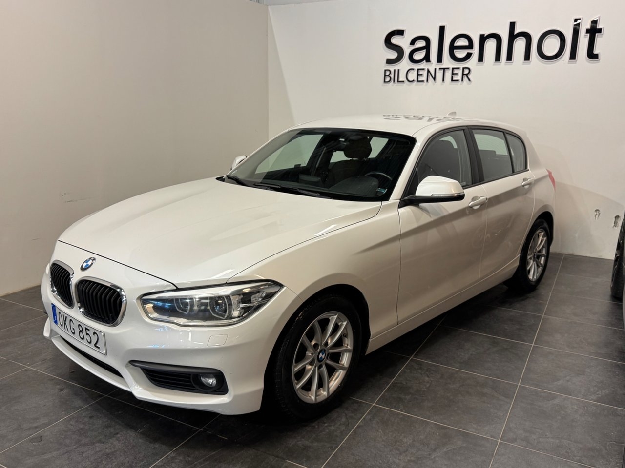 BMW 118i Advantage 2017, bild 3/10