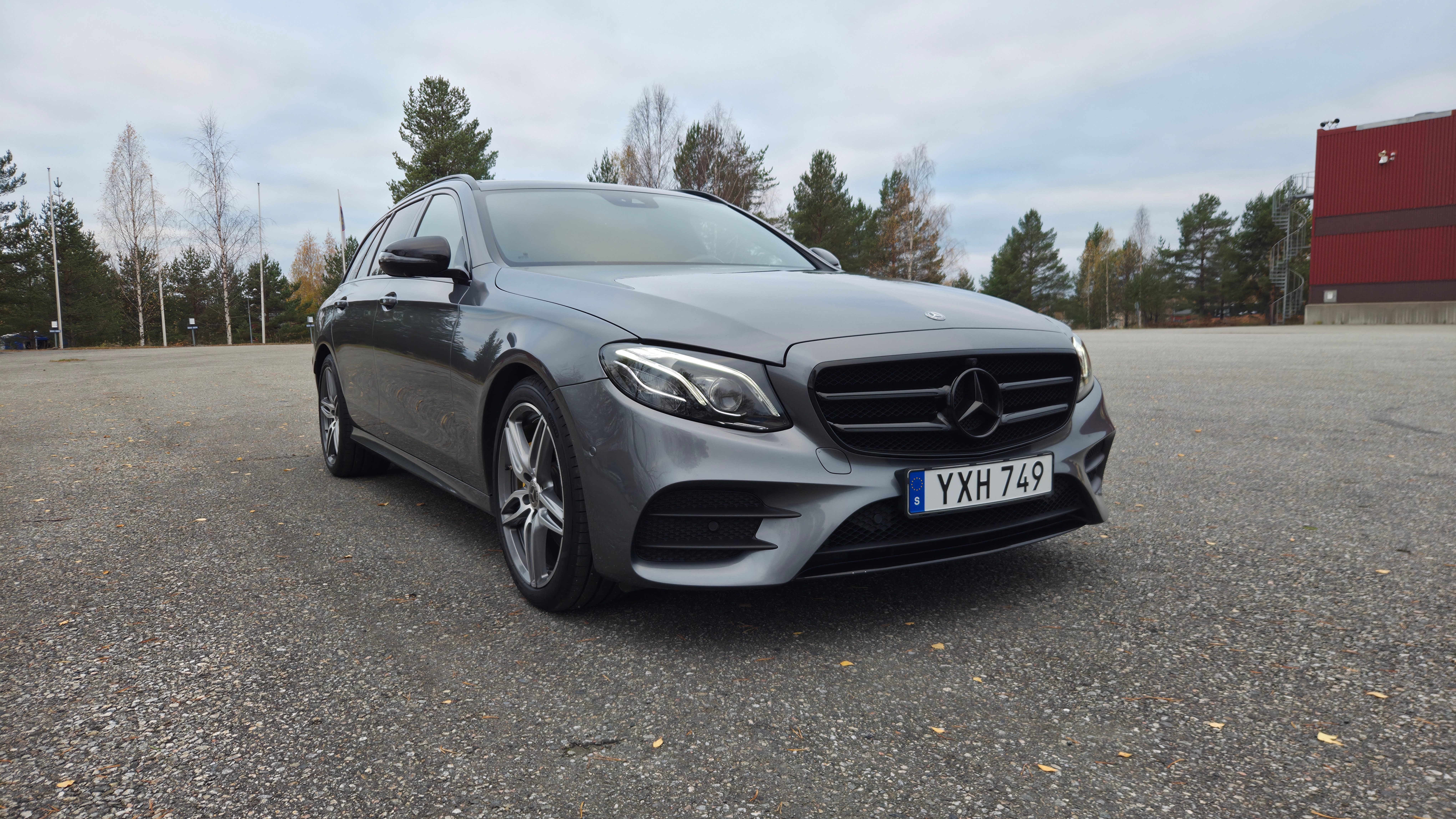 Mercedes-Benz E 220 d 2019, photo 2/10