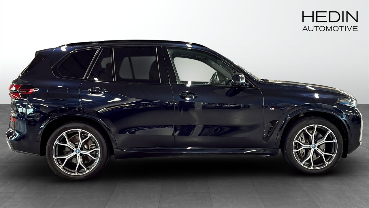 BMW X5 50e M Sport 2025, bild 6/12
