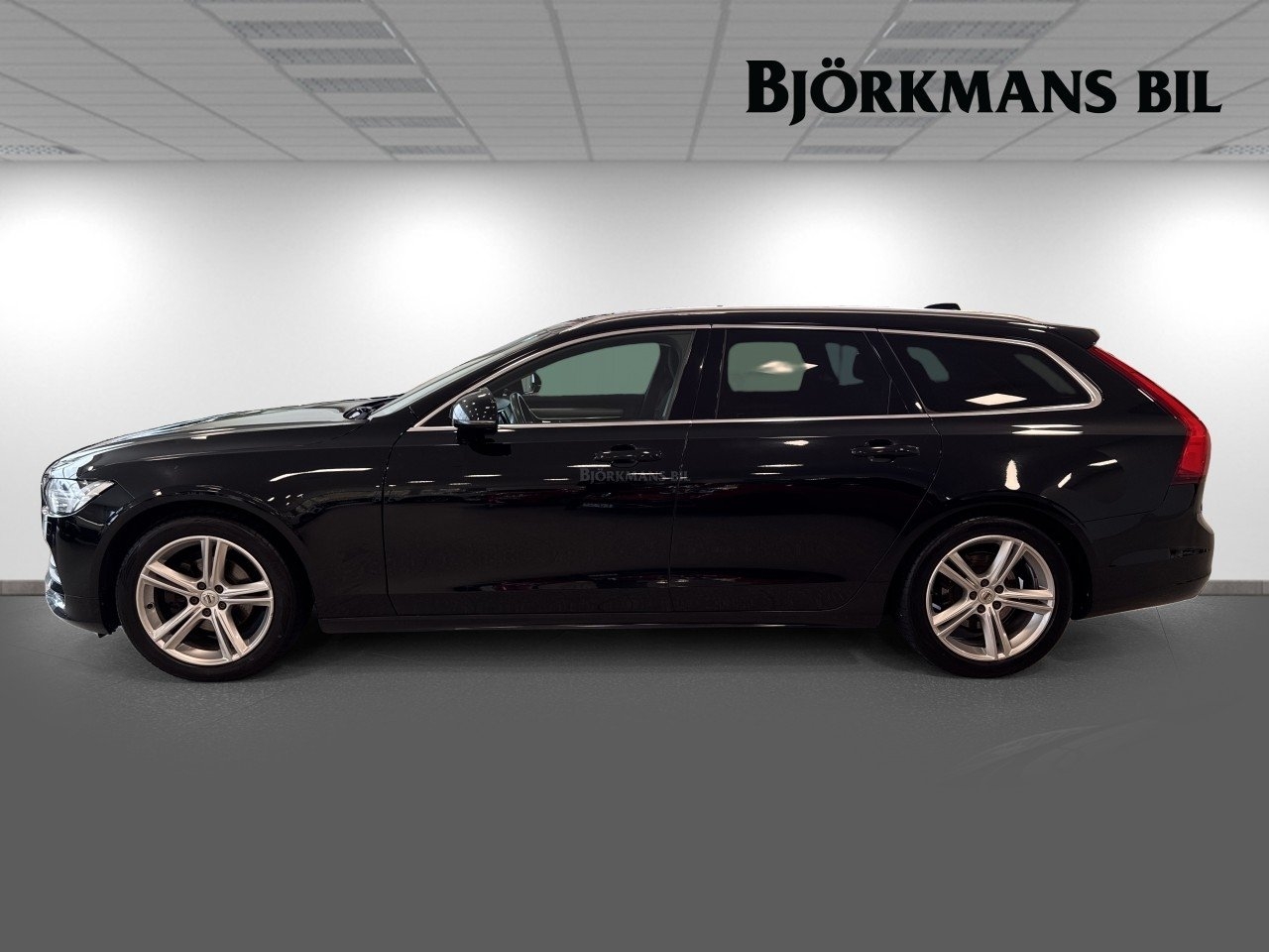 Volvo V90 D3 Momentum 2019, bild 4/10