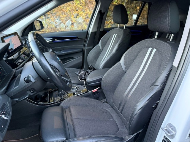 BMW X1 20d Sport Line 2022, bild 7/8