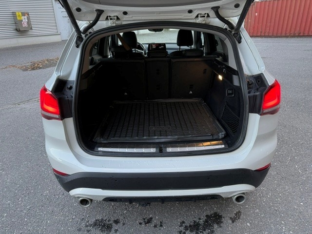 BMW X1 20d Sport Line 2022, bild 8/8