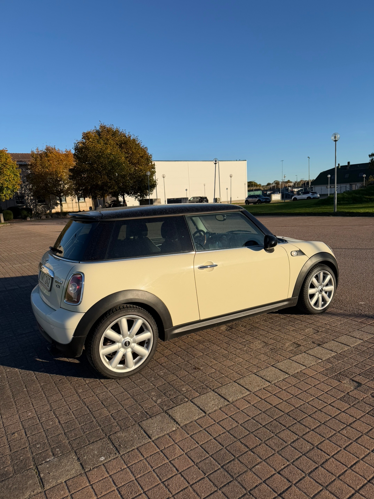 MINI Cooper 2009, bild 2/6