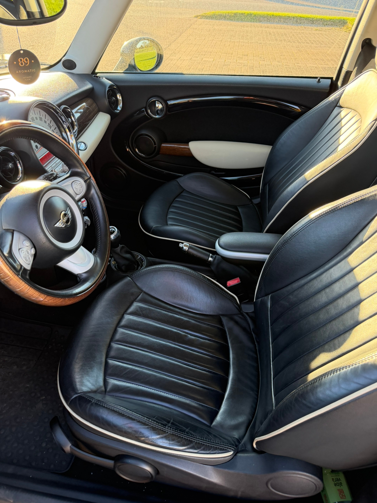 MINI Cooper 2009, bild 4/6