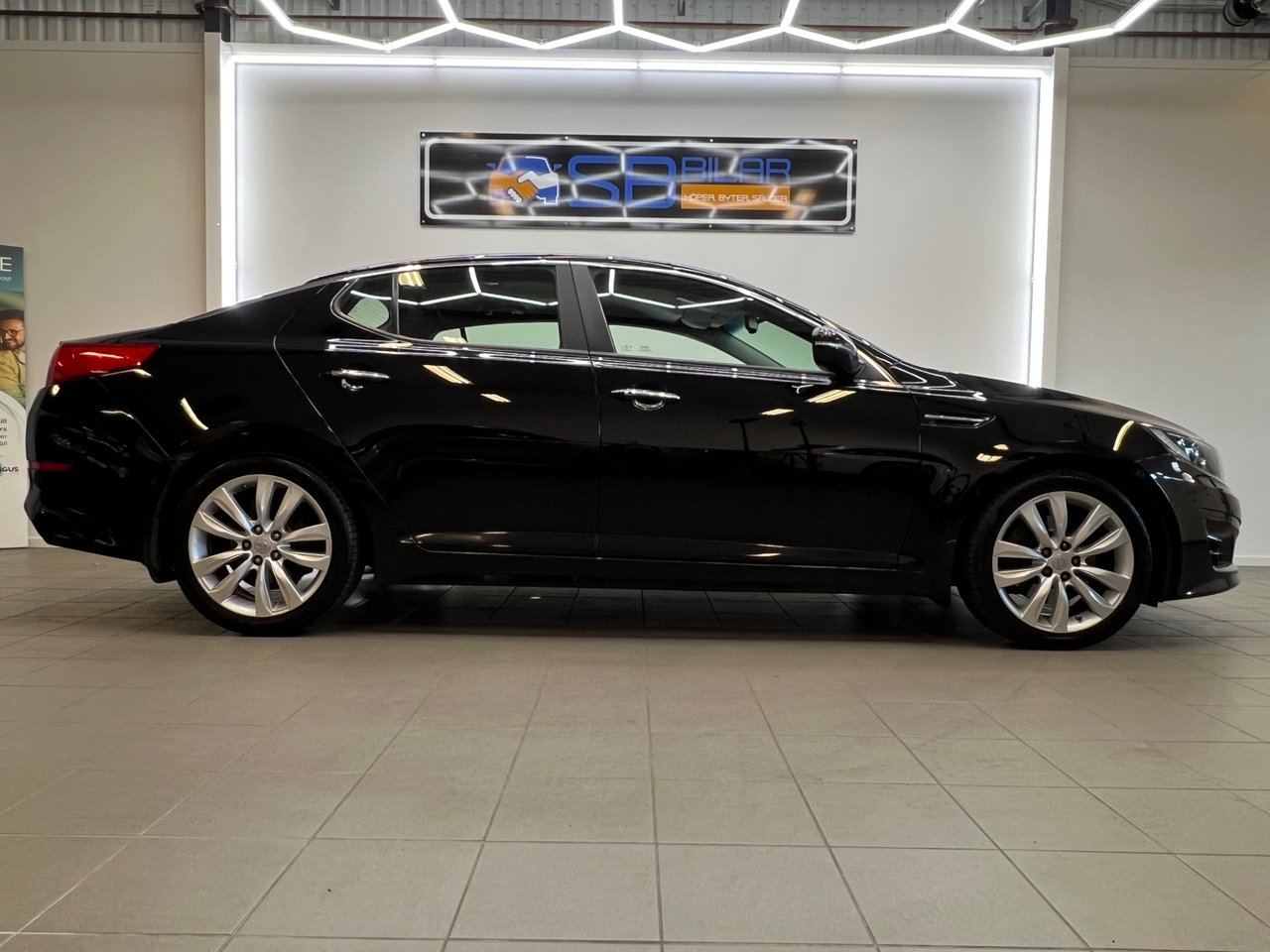 Kia Optima 1.7 CRDi 2015, bild 6/10