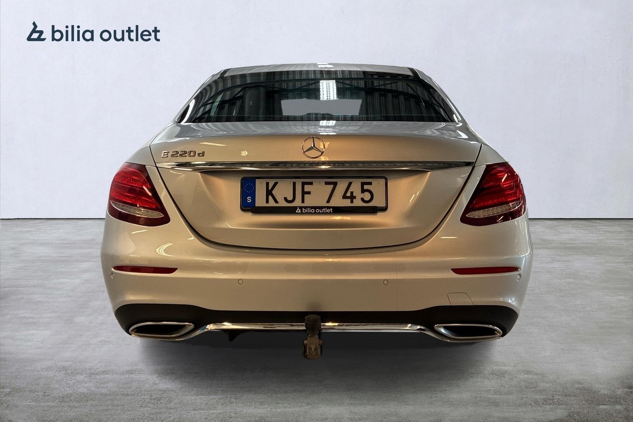 Mercedes-Benz E 220 d AMG 2017, bild 7/10