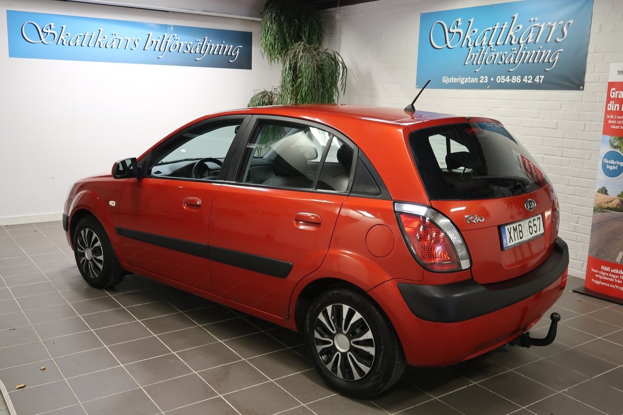 Kia Rio 1.4 2006, bild 2/7
