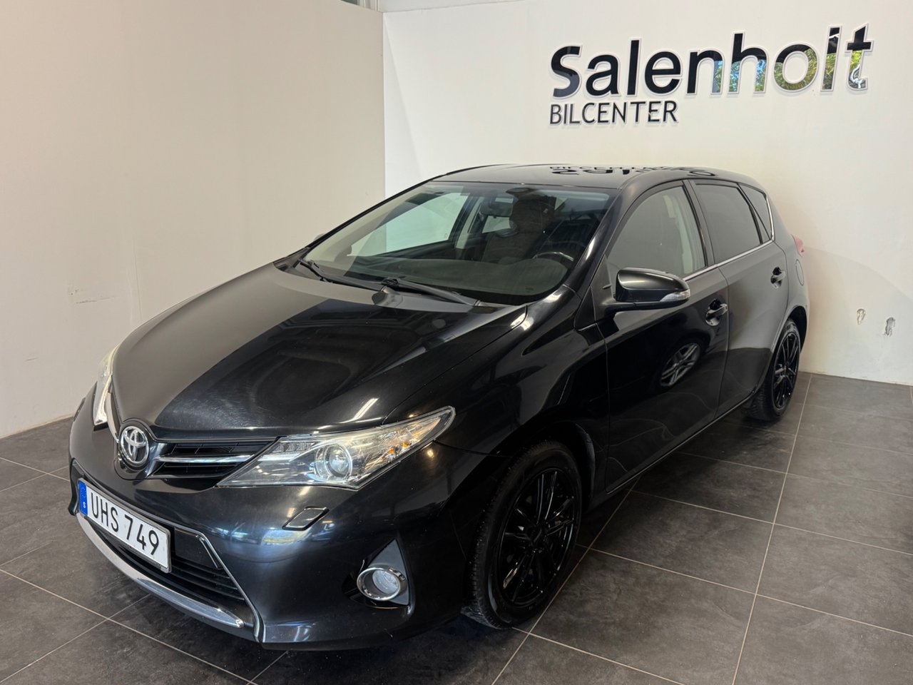 Toyota Auris 1.6 Edition 2015, kuva 2/10