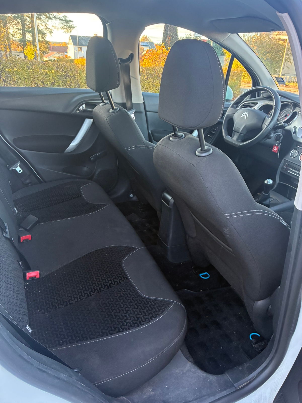Citroen C3 VTi 95 2010, bild 6/6