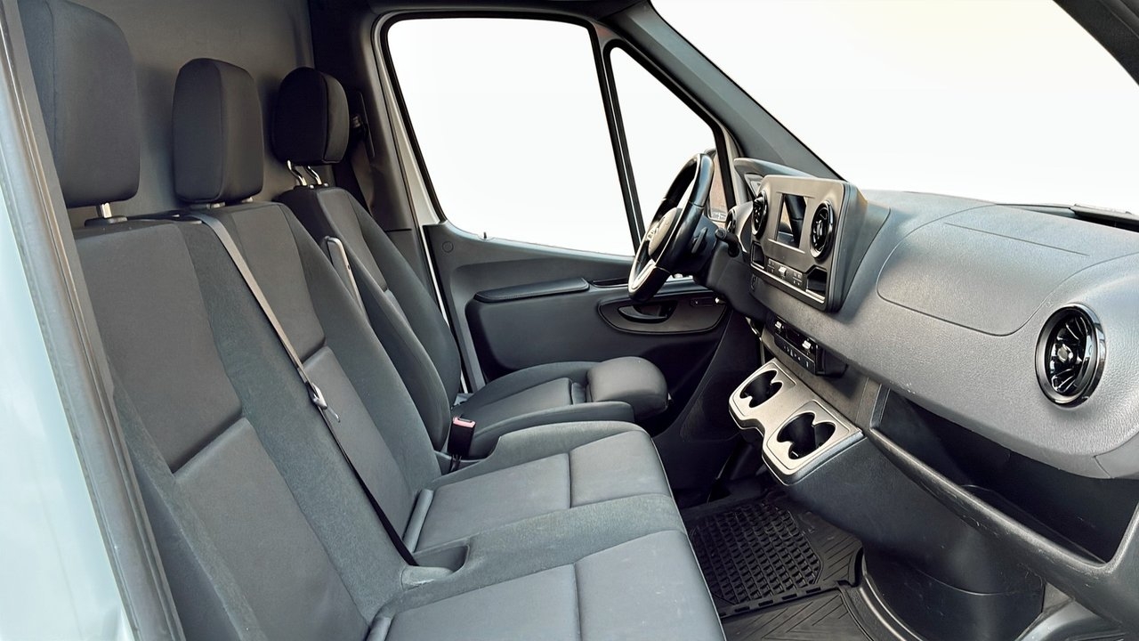 Mercedes-Benz Sprinter 2023, bild 3/10