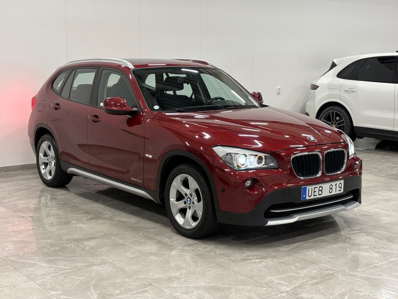 BMW X1 18d 2011, bild 2/10