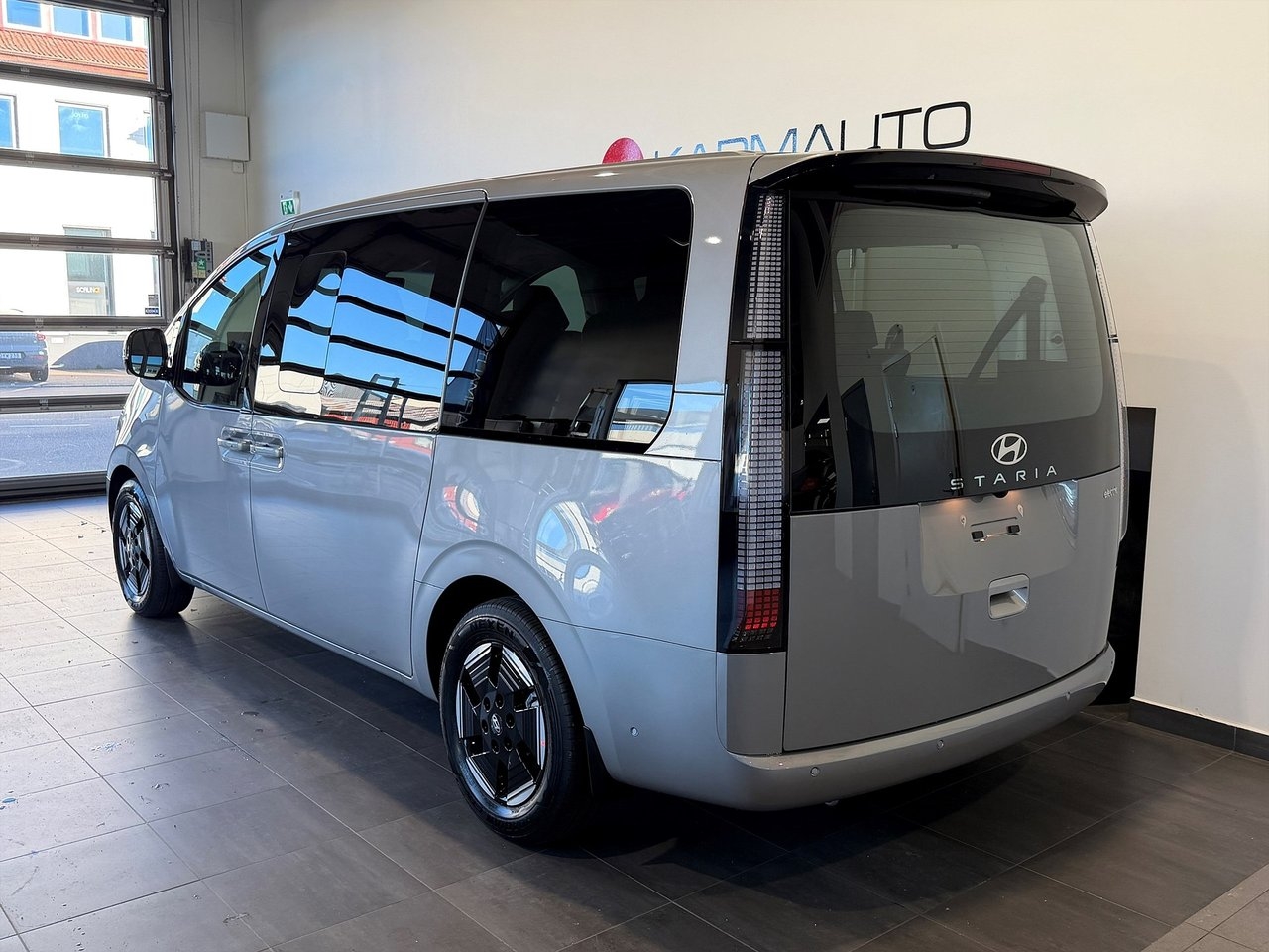 Hyundai Staria Elektro 84 kWh Prime 2027, bild 2/10