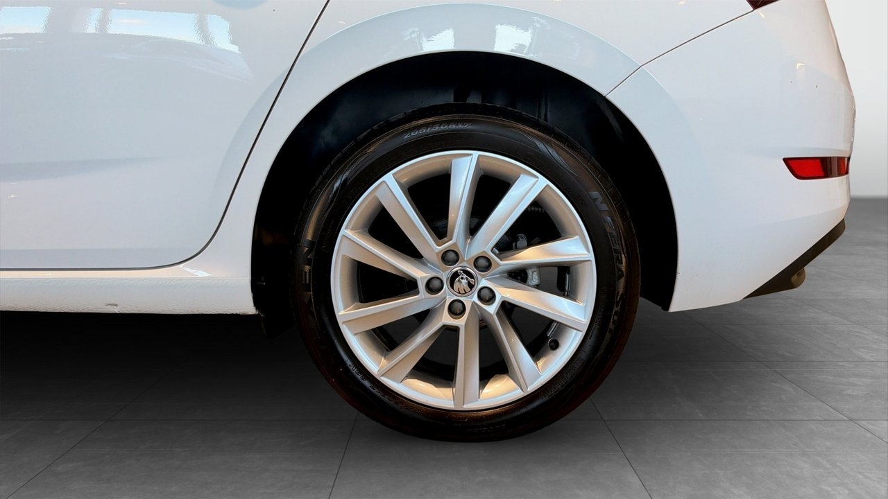 Skoda Scala 1.0 TSI Style 2023, bild 6/10
