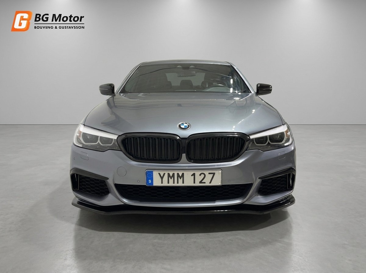 BMW M550i 2017, bild 2/10