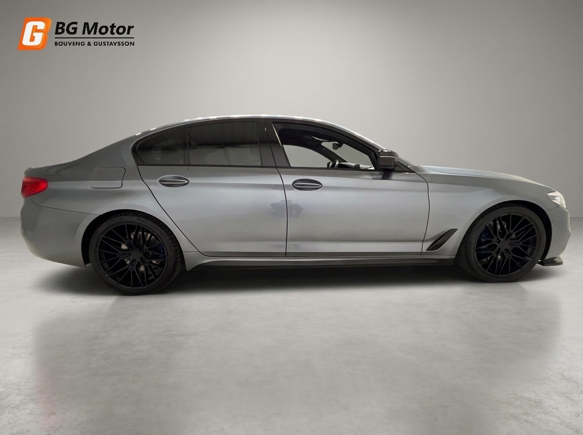 BMW M550i 2017, bild 7/10