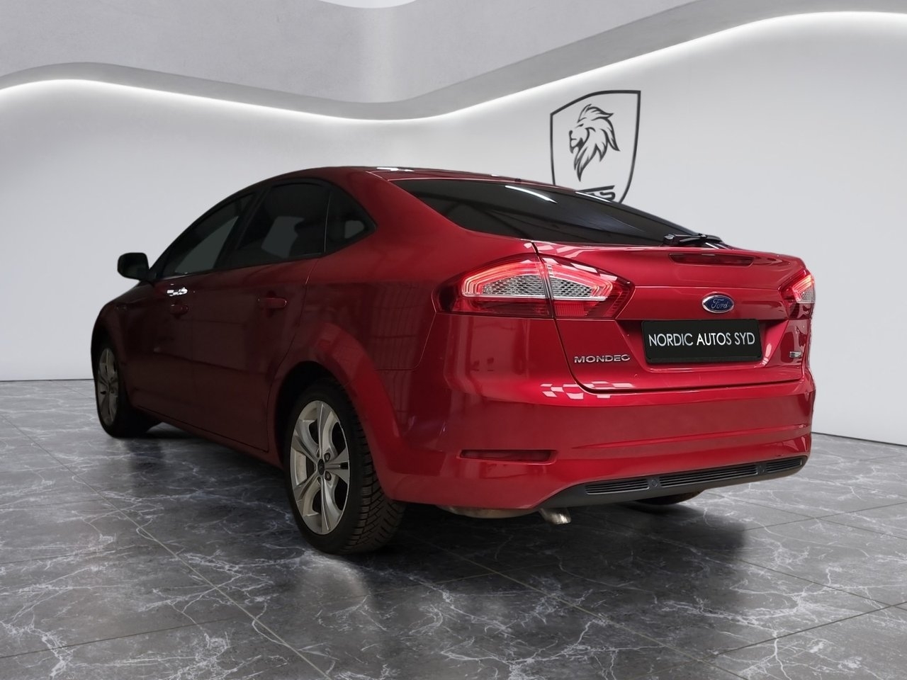 Ford Mondeo 1.6 EcoBoost 2014, bild 4/10