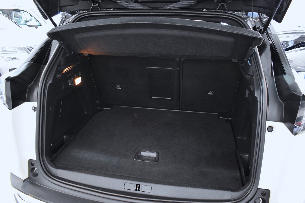 Peugeot 3008 1.2 PureTech 130 GT 2023, bild 5/10