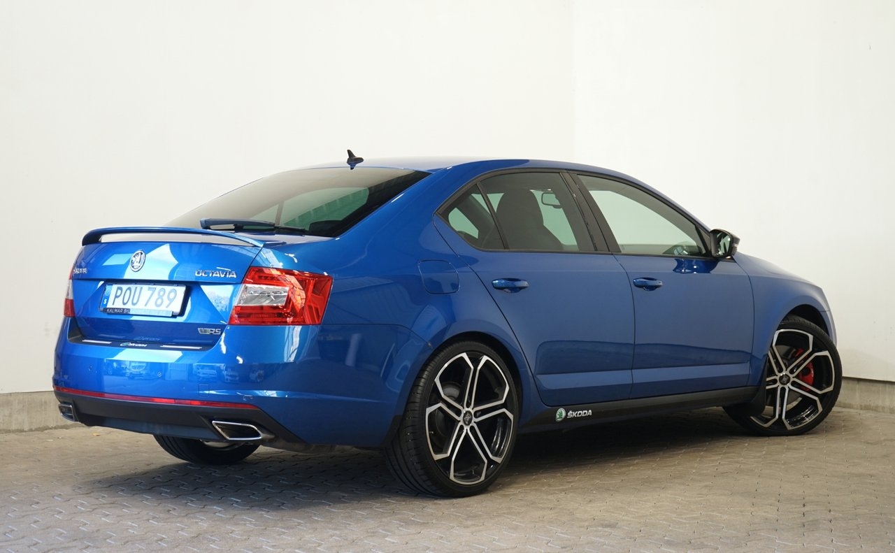 Skoda Octavia RS 220 2015, bild 4/10
