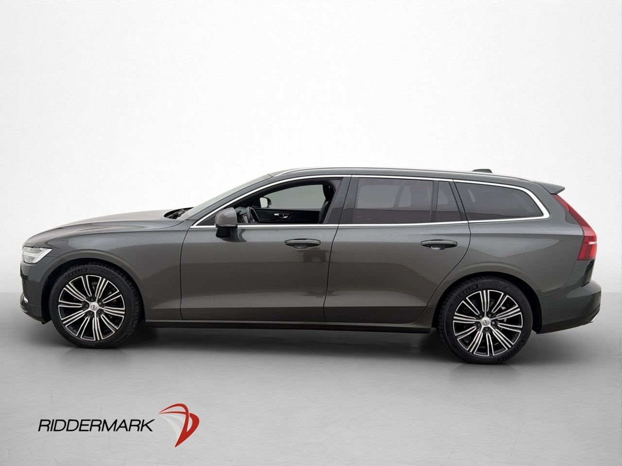 Volvo V60 D4 Inscription 2019, kuva 4/10