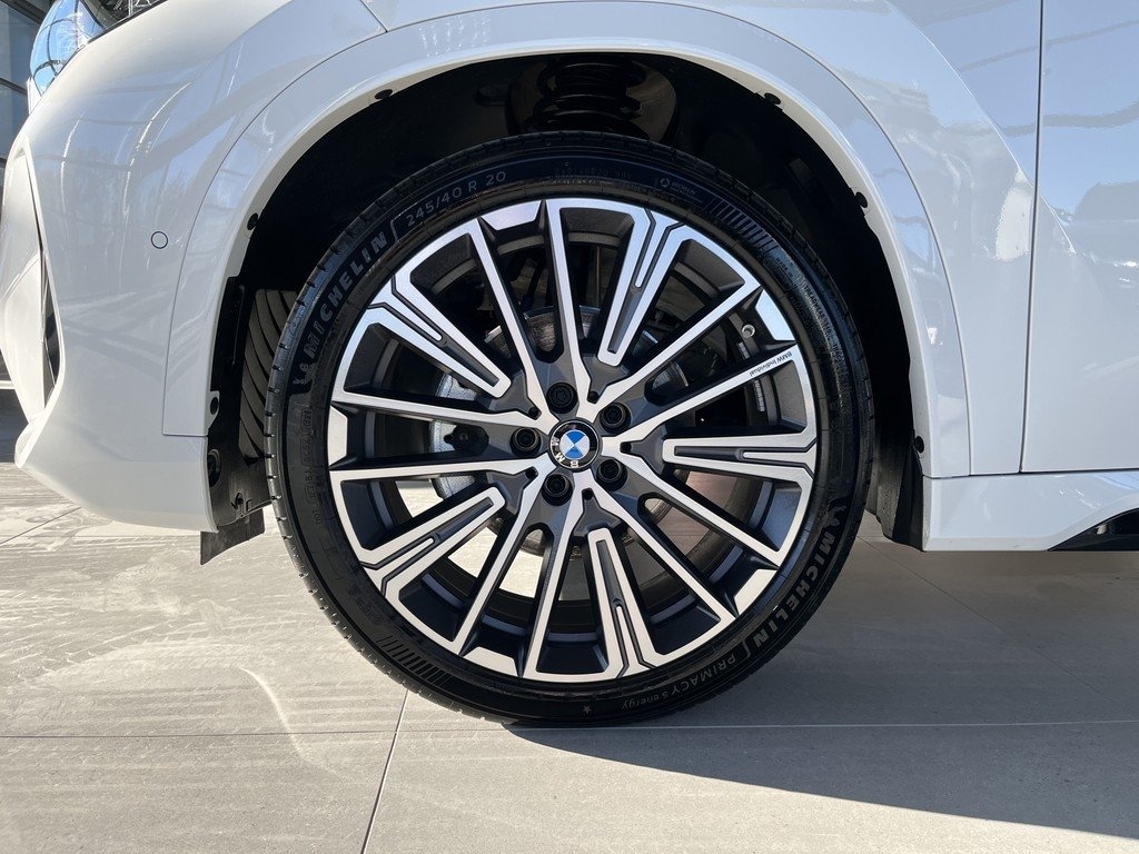 BMW iX1 20 M Sport 2026, bild 4/10