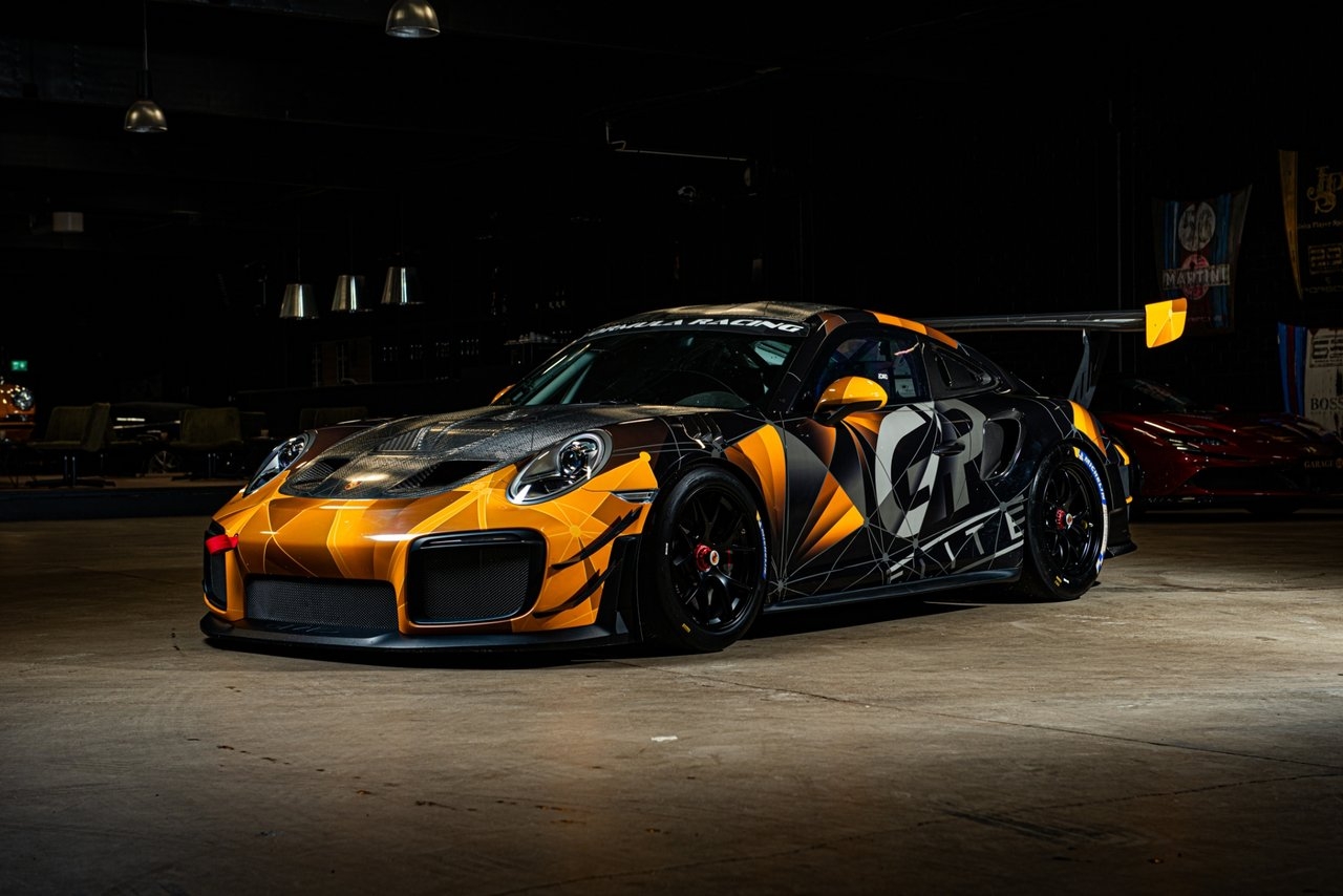 Porsche 911 GT2 RS 2018, bild 2/10