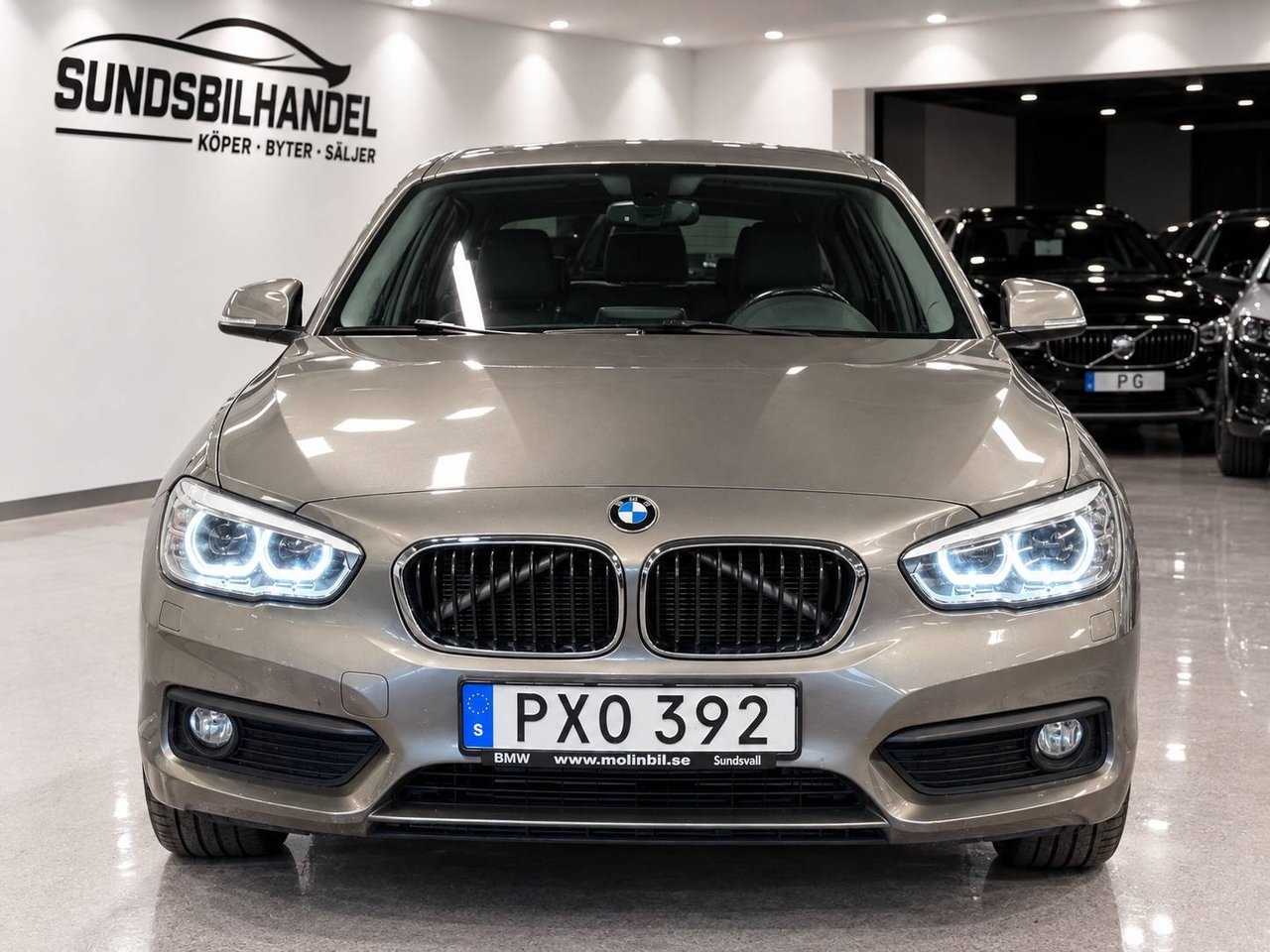 BMW 116d Advantage 2016, bild 2/10