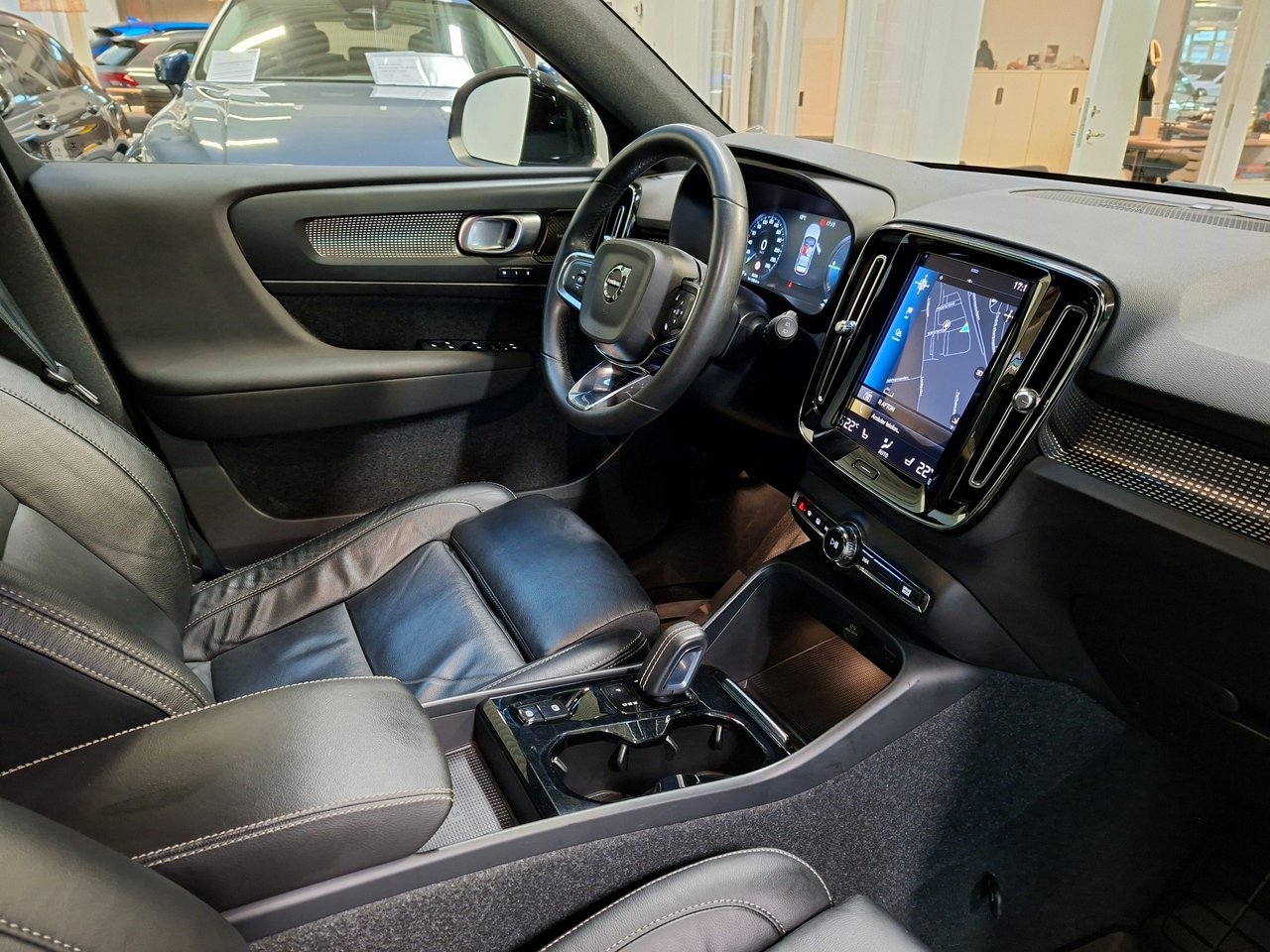 Volvo XC40 T4 R Design 2022, bild 7/10