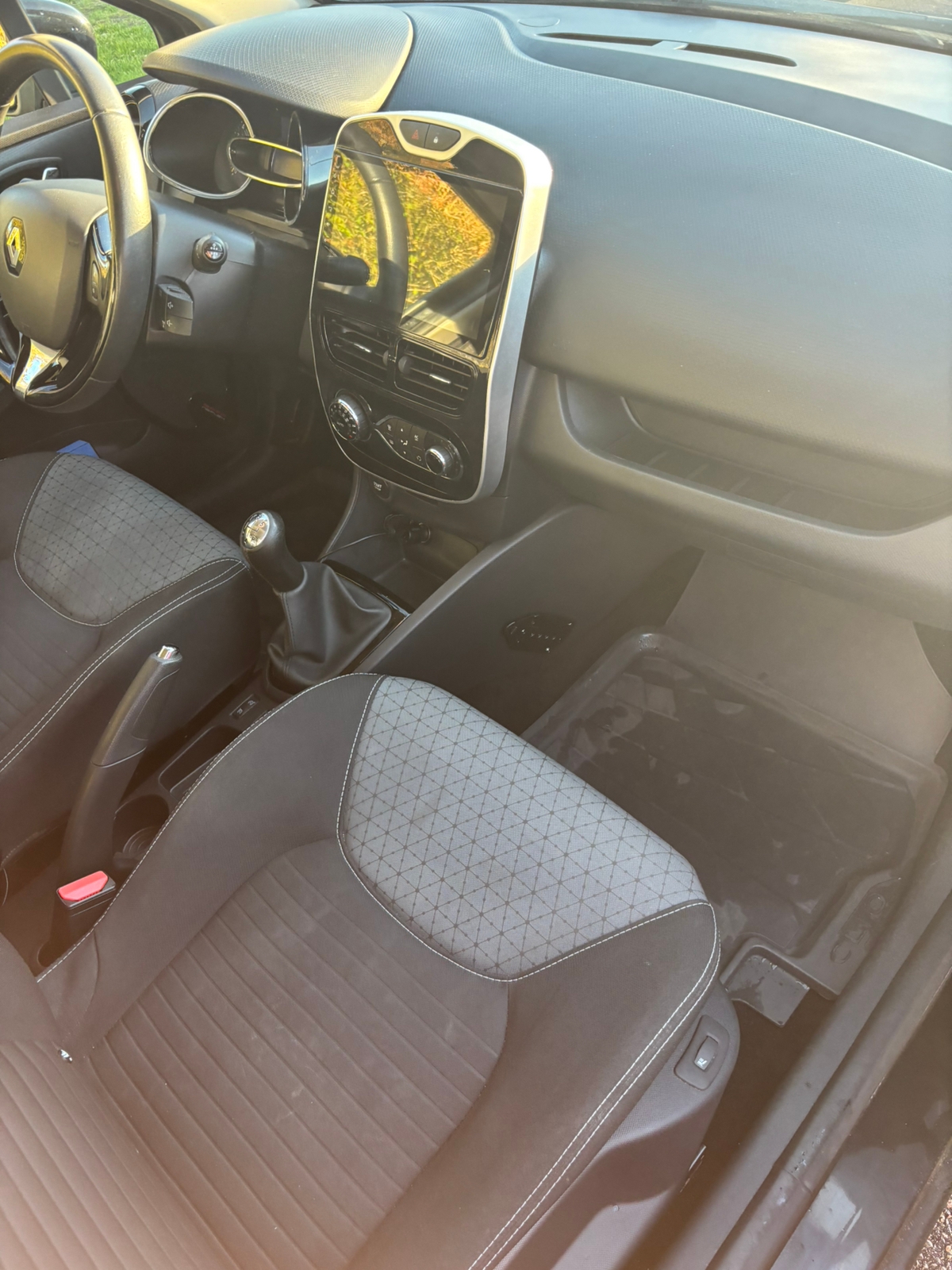 Renault Clio TCe 90 2014, bild 5/7