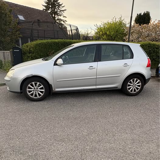 Volkswagen Golf 1.6 2007, bild 2/4