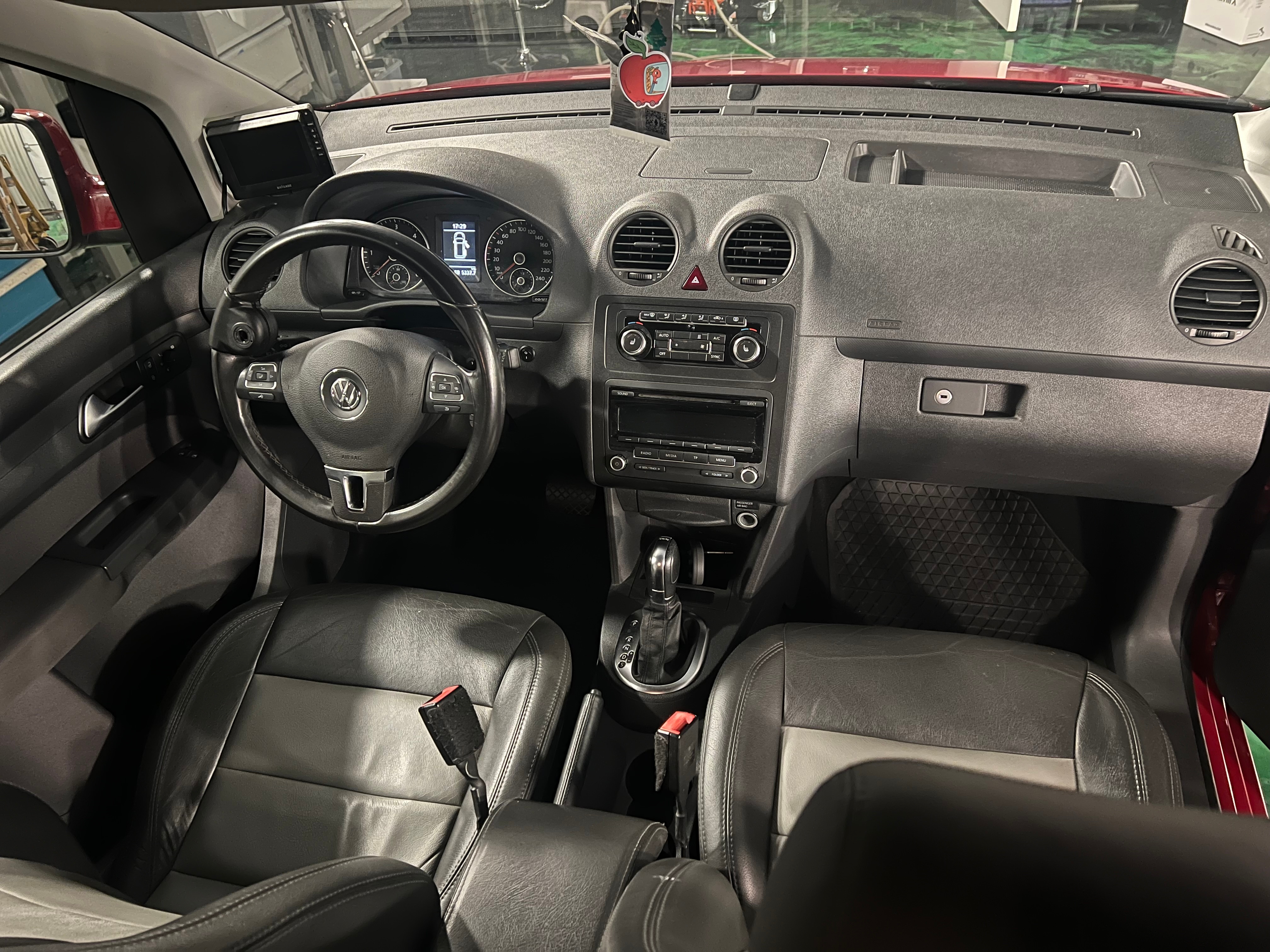Volkswagen Caddy Maxi 2.0 TDI 2014, bild 3/9