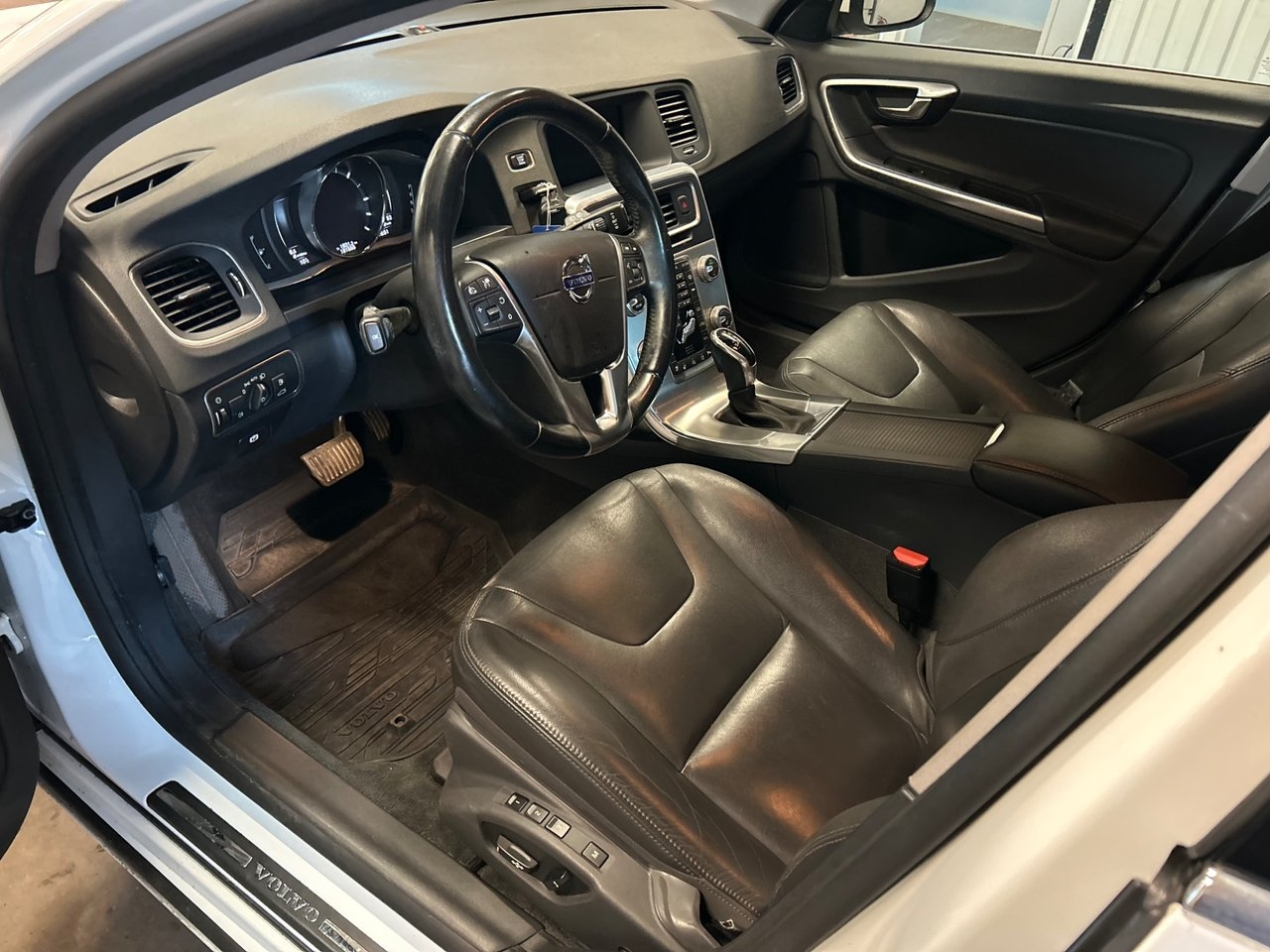 Volvo V60 D3 Summum 2017, bild 5/8