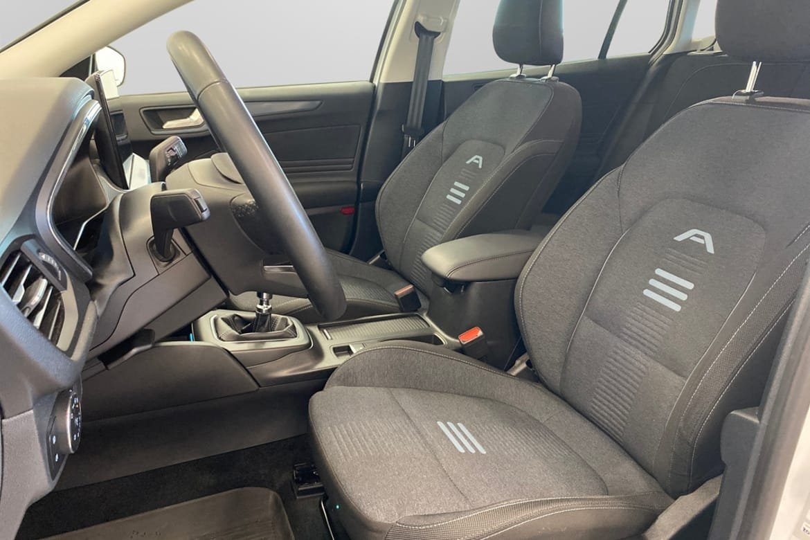 Ford Focus Active 1.0 EcoBoost 2023, bild 7/9