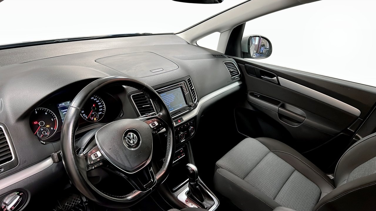 Volkswagen Sharan 2.0 TDI SCR 2017, bild 7/10