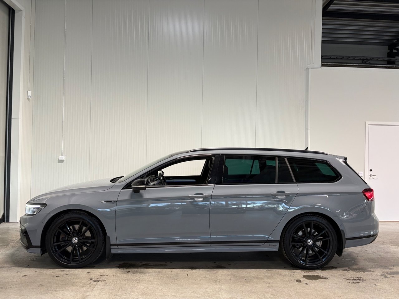 Volkswagen Passat 2.0 TDI SCR R-Line 2020, bild 5/10