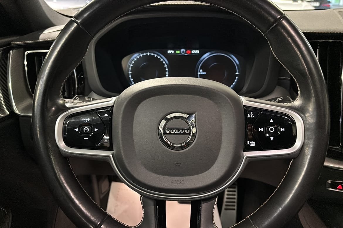 Volvo XC60 T8 Polestar Performance 2021, bild 6/10