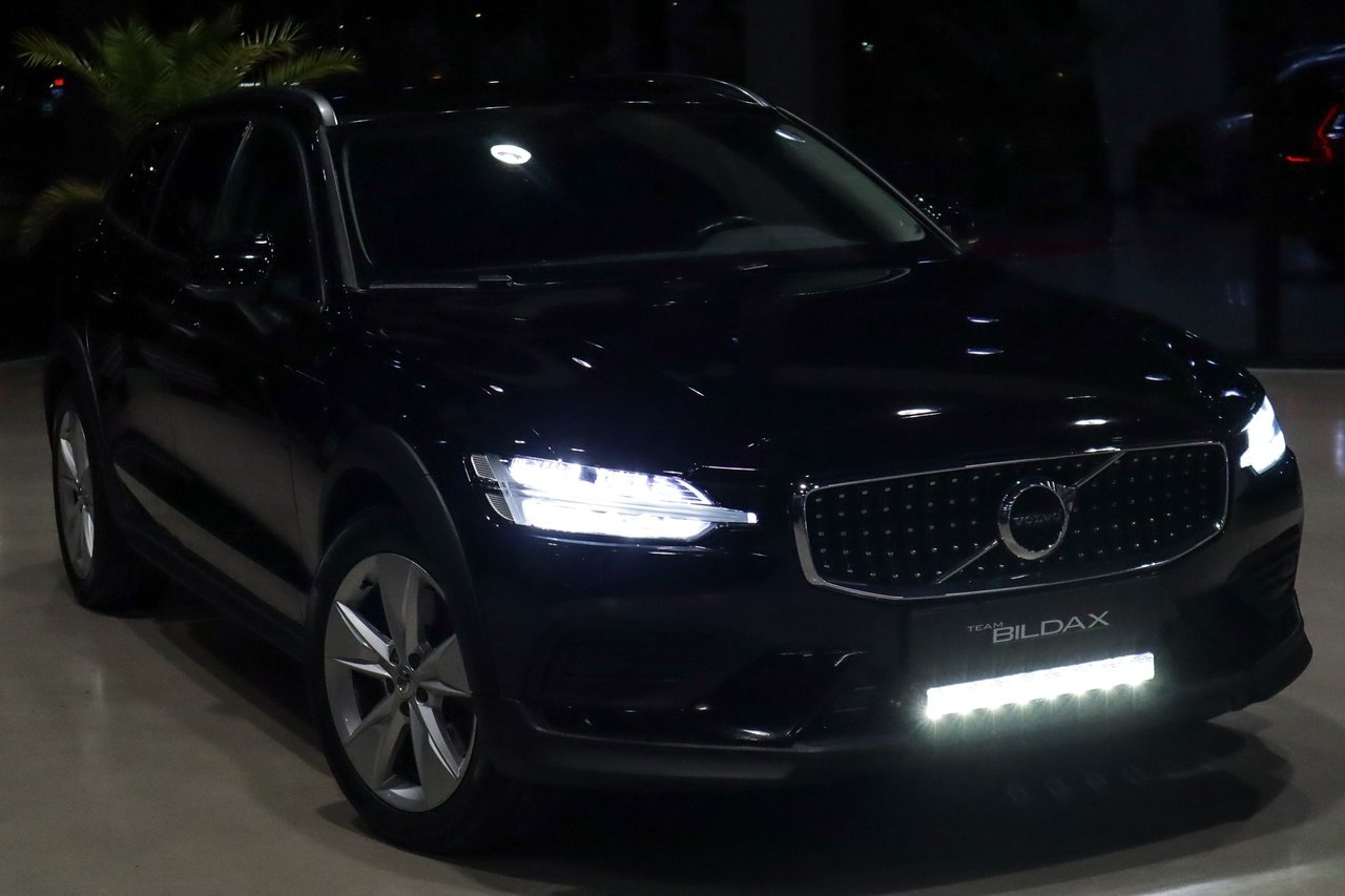 Volvo V60 D4 2019, bild 3/10