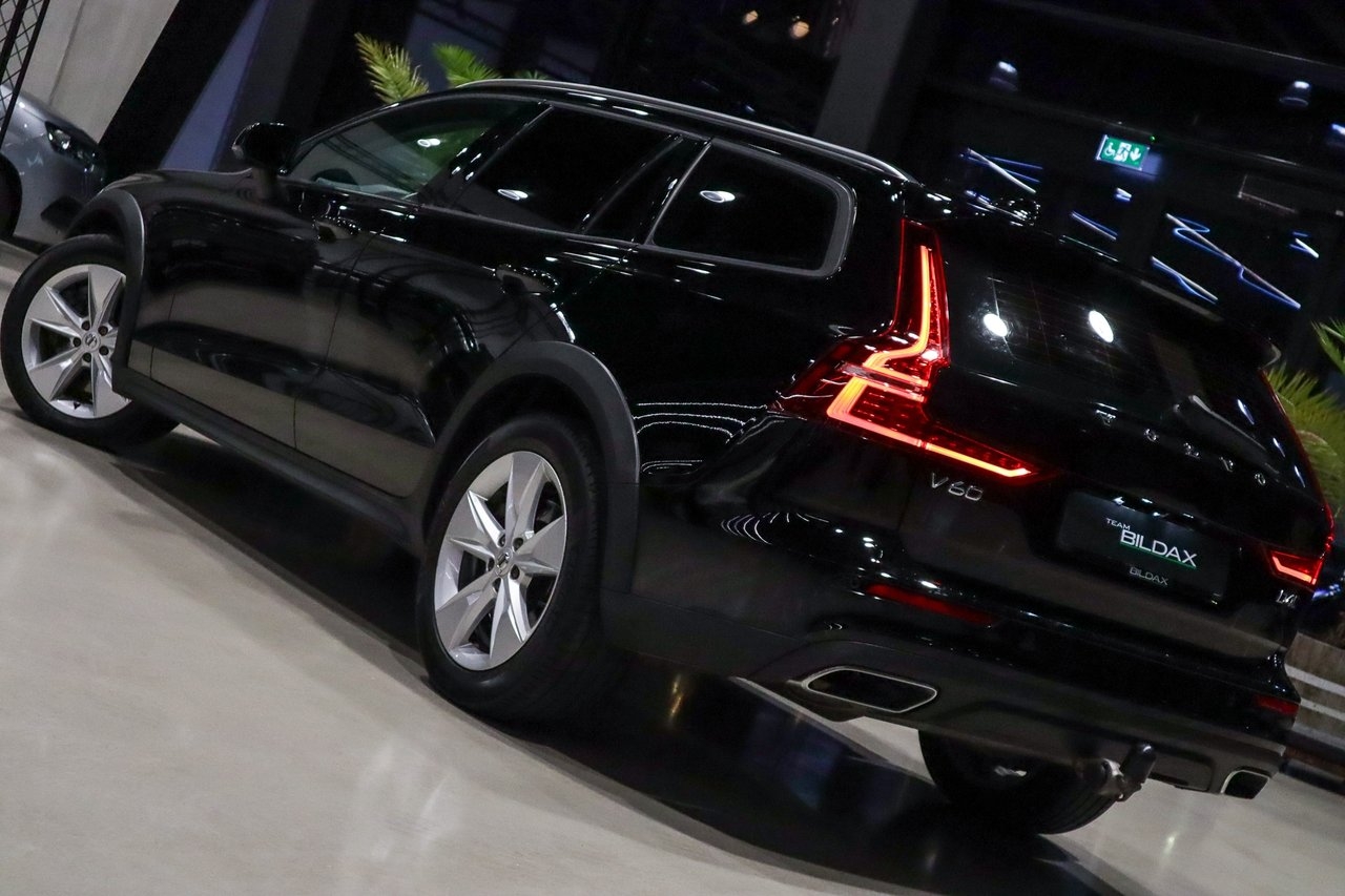 Volvo V60 D4 2019, bild 6/10