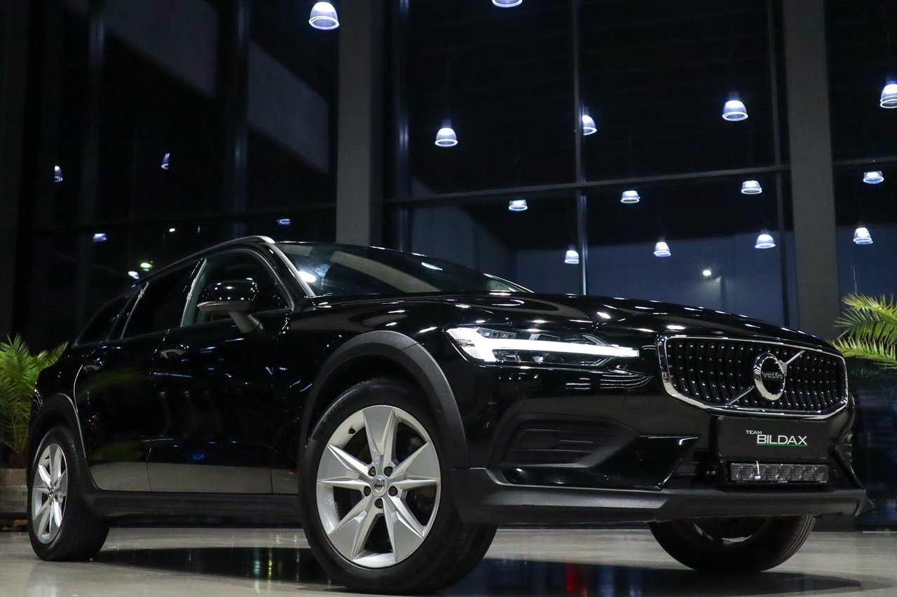 Volvo V60 D4 2019, bild 2/10
