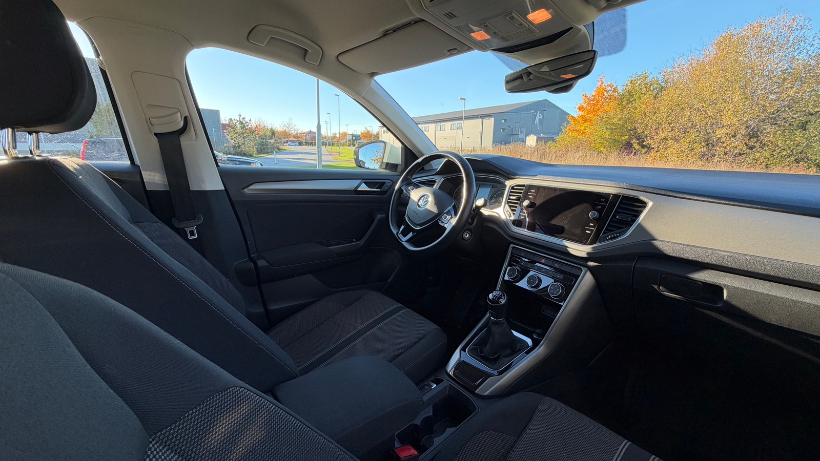 Volkswagen T-Roc 1.0 TSI 2022, bild 5/8