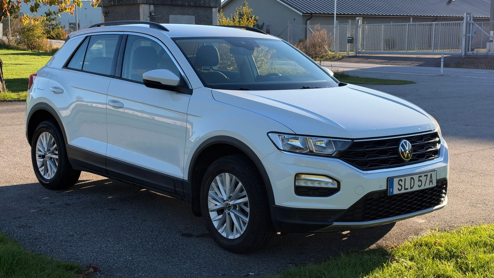 Volkswagen T-Roc 1.0 TSI 2022, bild 3/8