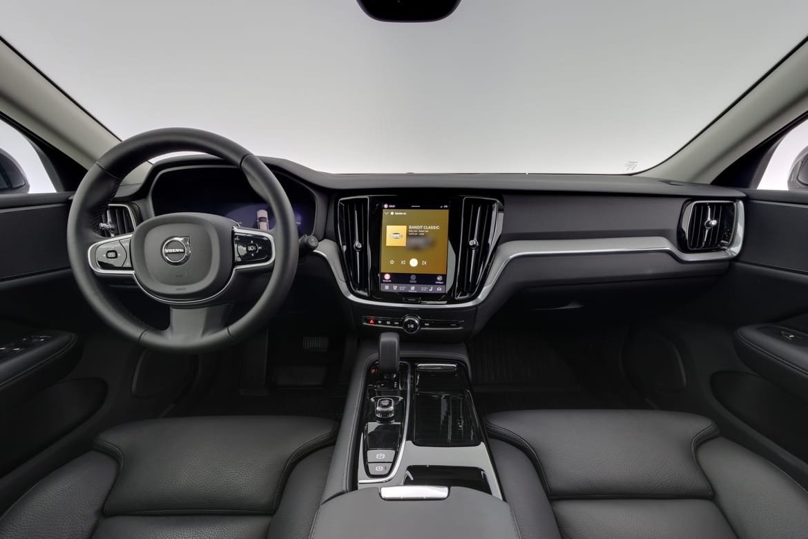 Volvo V60 T6 Plus Dark 2024, bild 7/10
