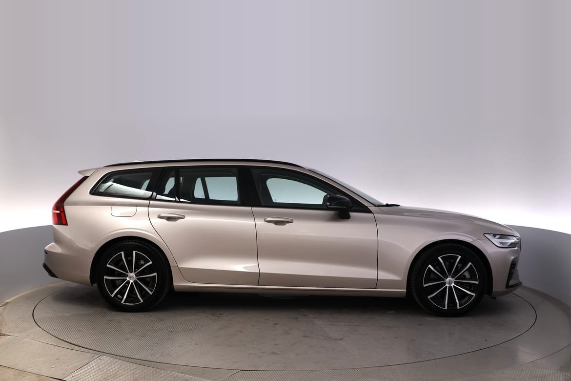 Volvo V60 T6 Plus Dark 2024, bild 5/10