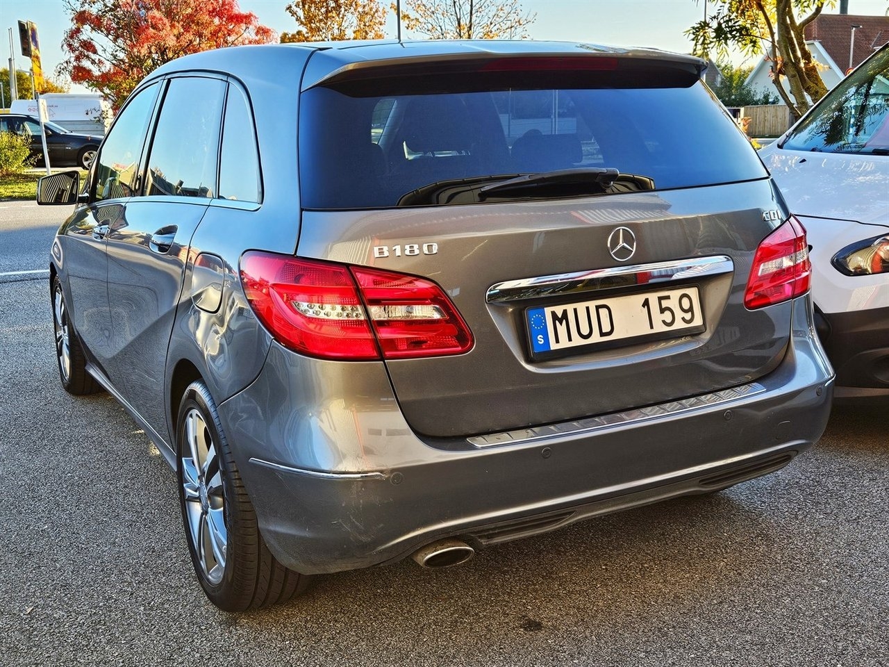 Mercedes-Benz B 2012, bild 7/10