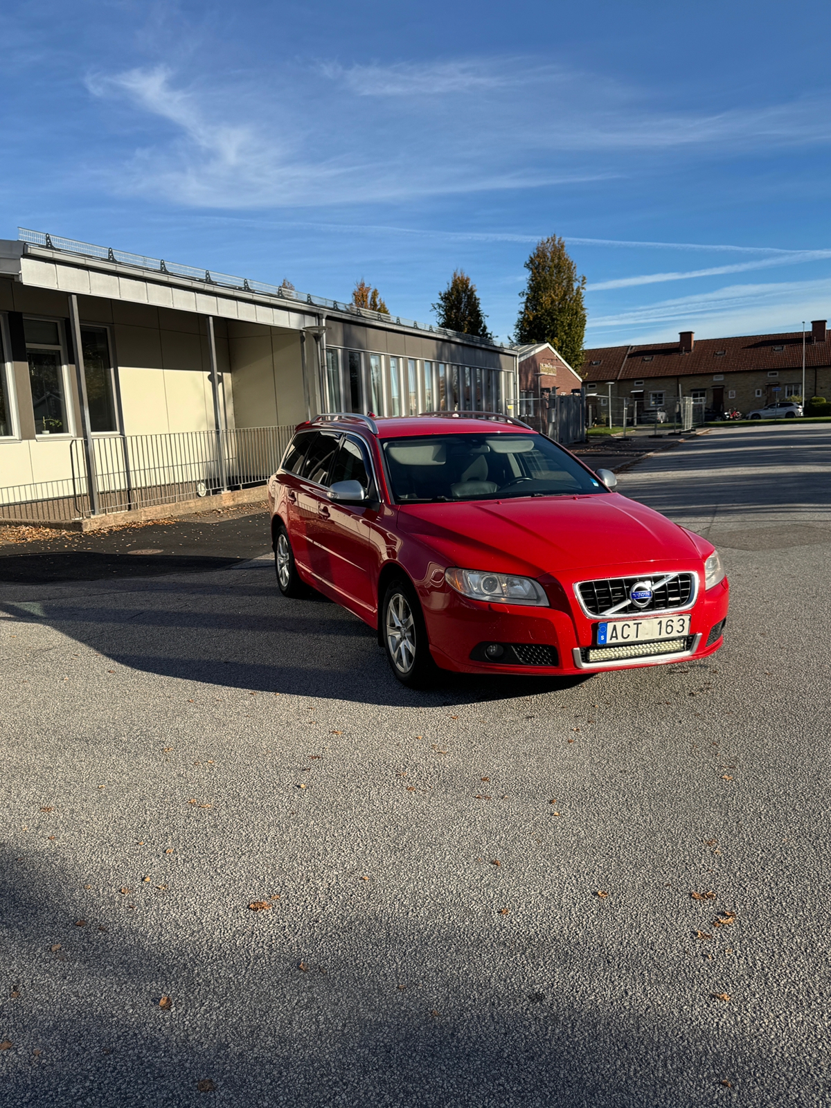 Volvo V70 2.4D 2010, kuva 3/4