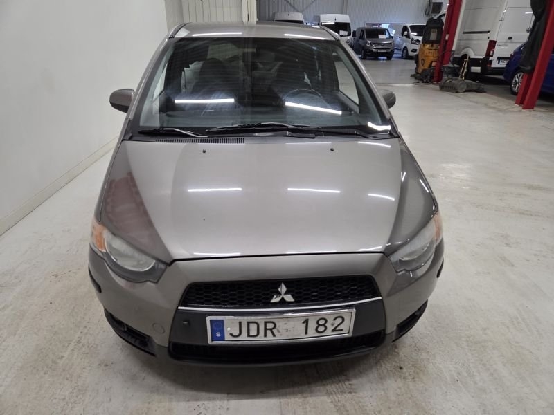 Mitsubishi Colt 1.3 2009, bild 2/10